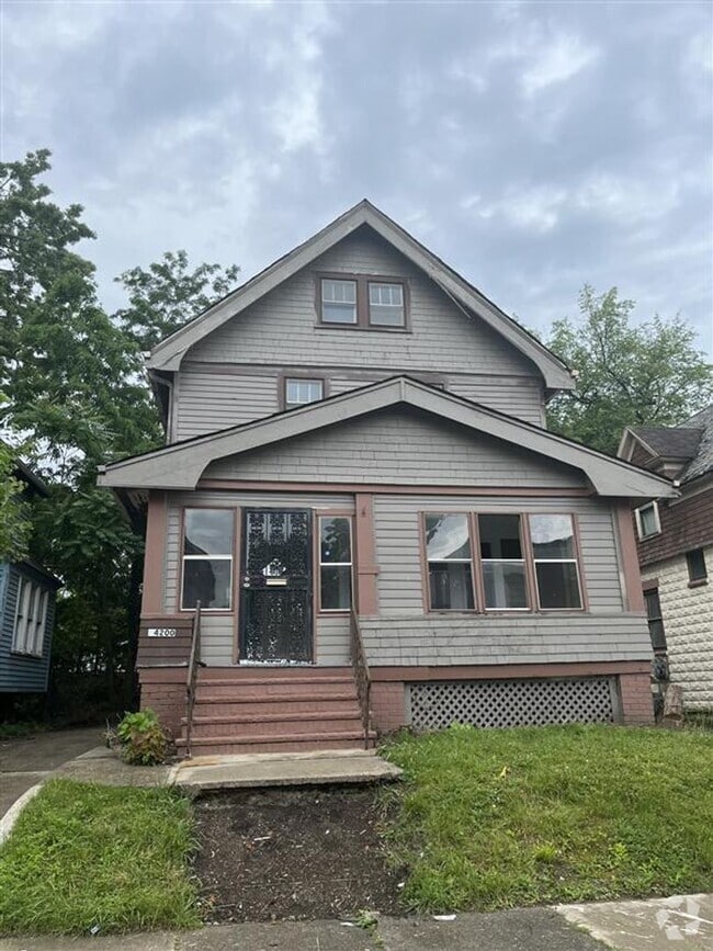 Building Photo - Section 8 Welcomed ! Beautiful two-story H... Rental