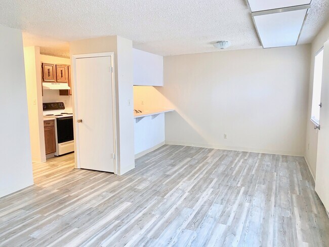 Photo - 2 BEDROOM CONDO IN COLORADO CITY COLORADO Unit #19