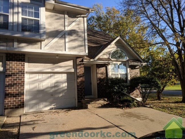 Building Photo - 500 Kenneth Ln