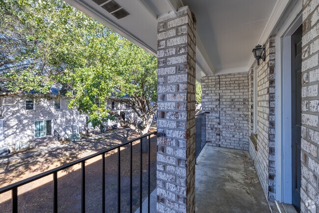 2BR, 1.5BA - 1,280SF - Balcony - KRC Edge