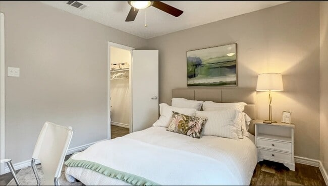 Photo - 409 E William Cannon Dr Unit 207