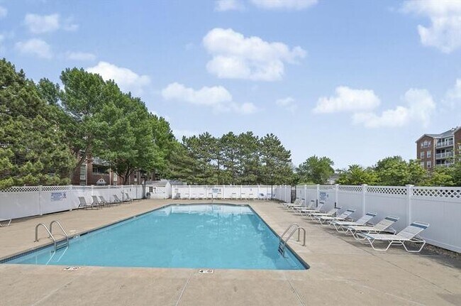 Photo - Boatsw Unit 12482E