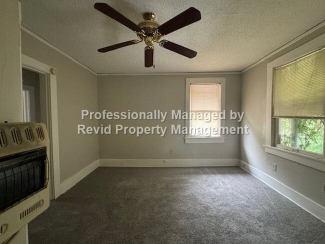 Photo - 2 Bed 1 Bath in Midtown! Unit 2187 # 201