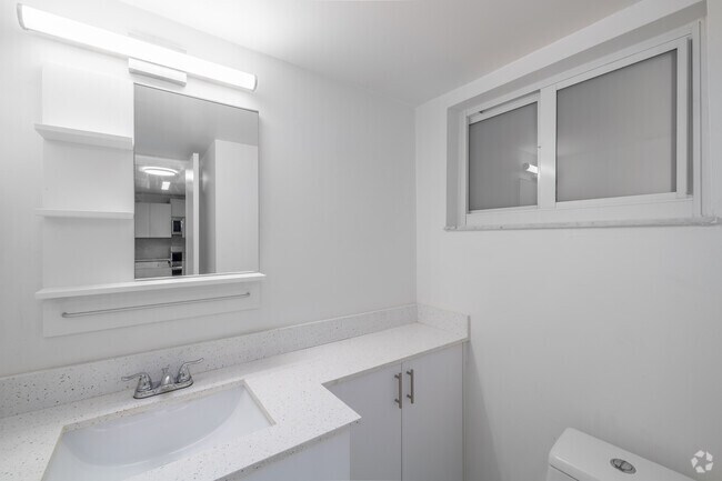 1BR, 1.5BA - Half Bathroom