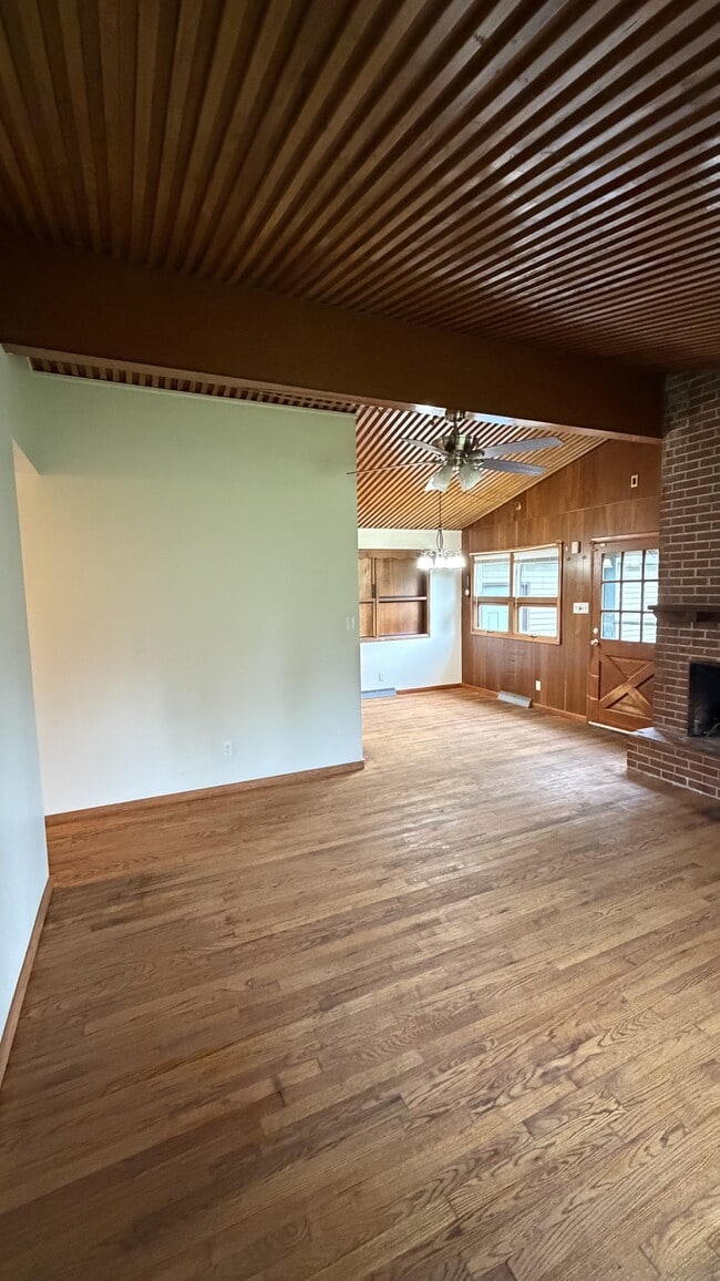 Photo - 101 McKinley Cir