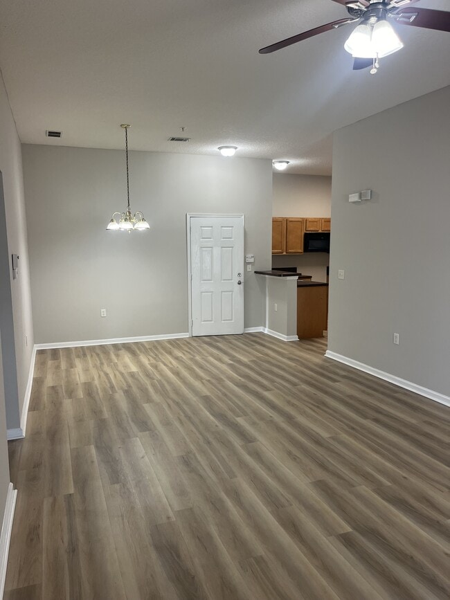 Photo - 5101 Playpen Dr