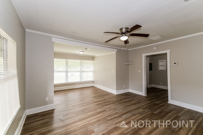 Photo - Irresistible Single Family Home | 3 BR/2BA | In Jacksonville