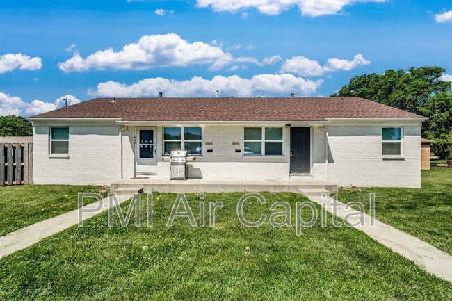 Photo - 6429 E Cottonwood Ln