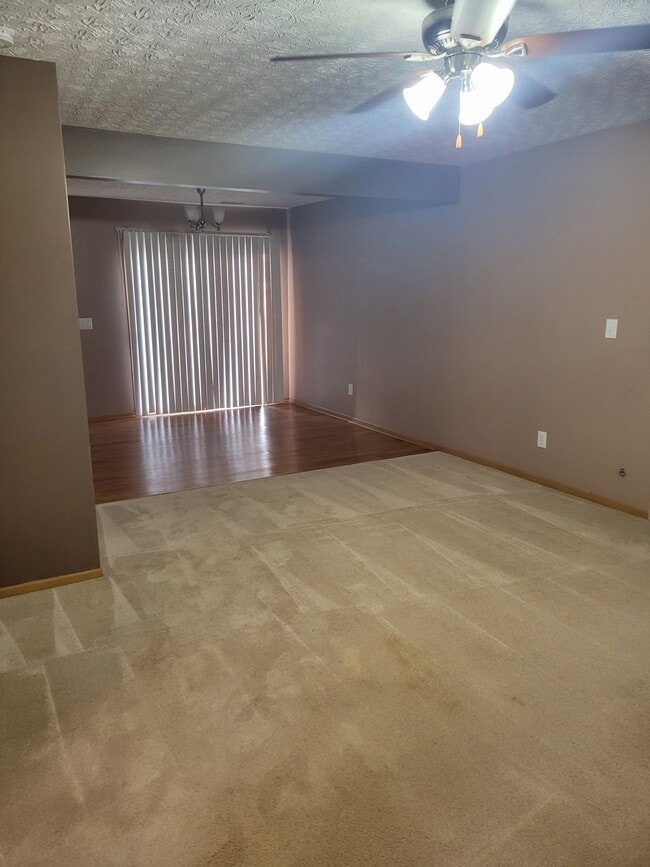 Photo - 653 Perilous Pl