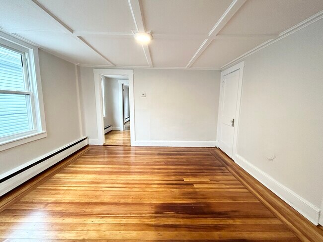 13 Saratoga St Unit 2