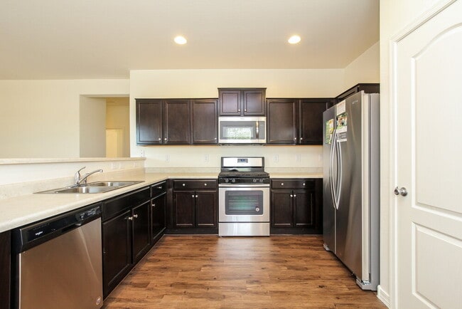 Photo - 4116 S 81st Dr