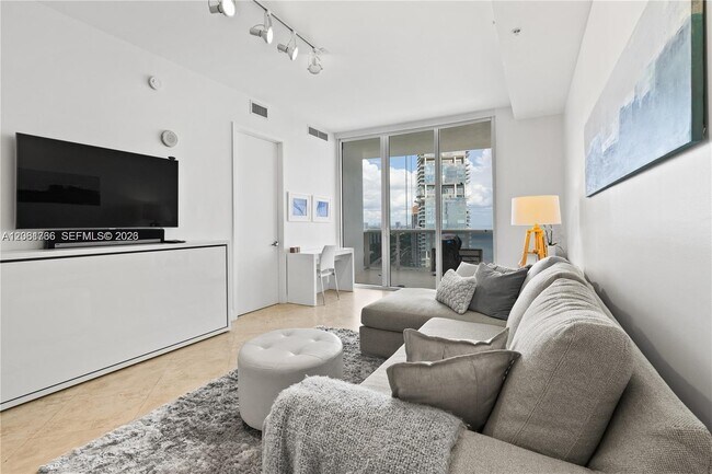 Photo - 18201 Collins Ave Unit 3702