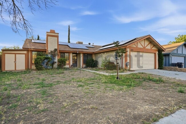 Photo - 44119 Kirkland Ave