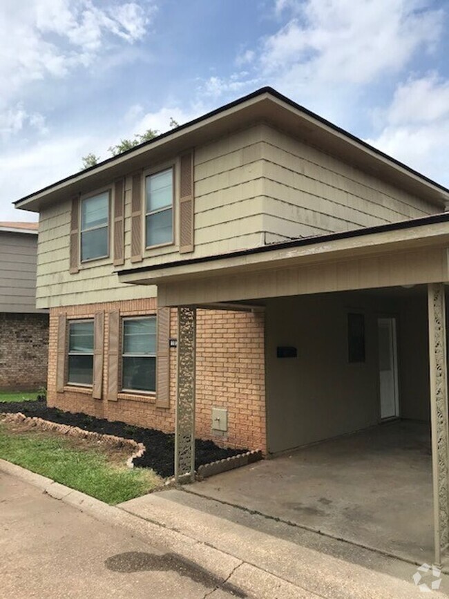 Building Photo - Super Cute in Central Bossier....Close to ... Rental