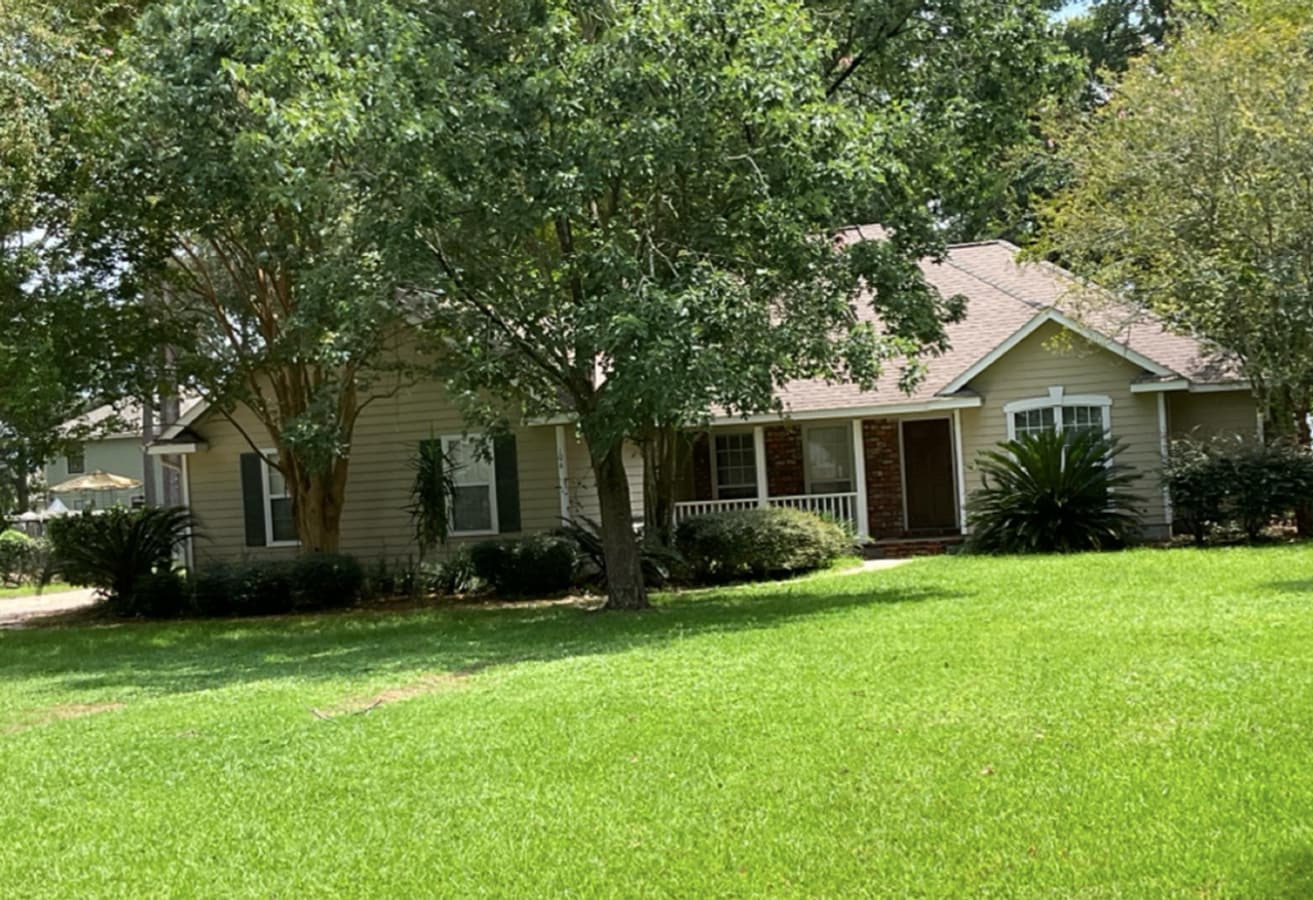 4 Bed 2 Bath in Woodbine Available in Nove... - 4 Bed 2 Bath in Woodbine Available in Nove... House