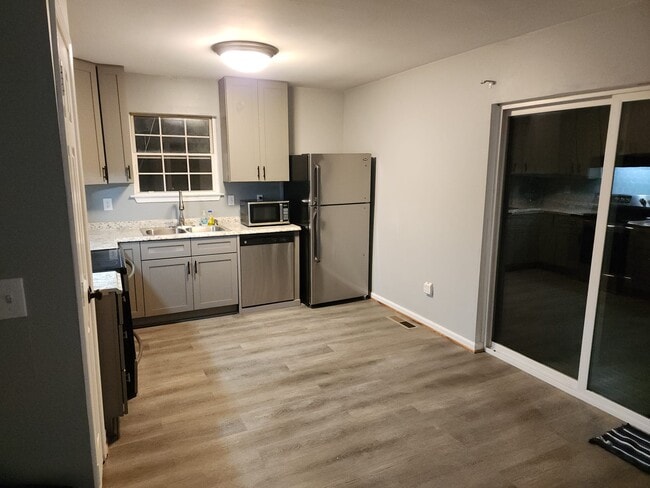 Cocina derecha - 1284 Scripps Ct SW