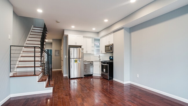 Photo - 212 S 50th St Unit # 2