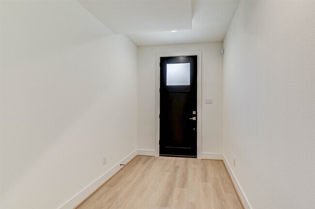 Photo - 1821 Prospect St Unit B