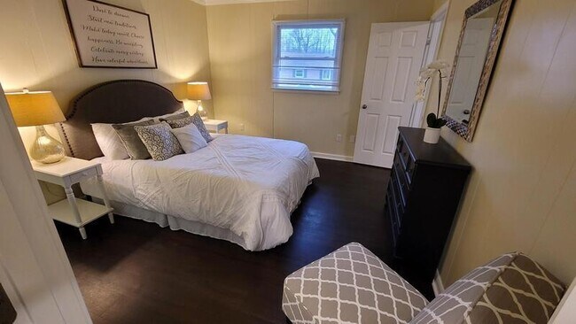 Photo - 3146 Parkdale Rd