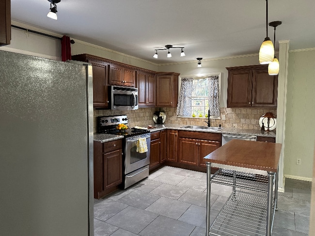 Photo - 2262 Locke Cir