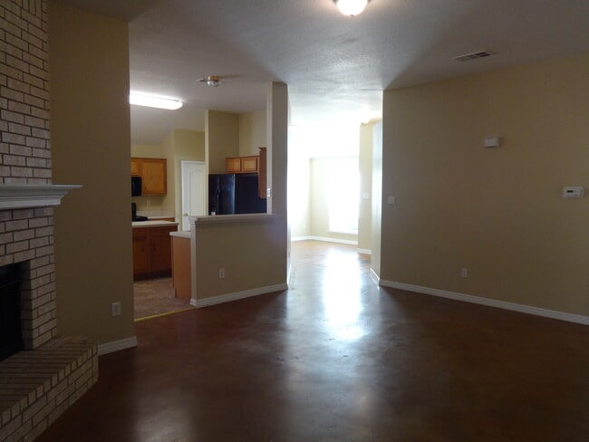 1205 Rio Bravo Dr