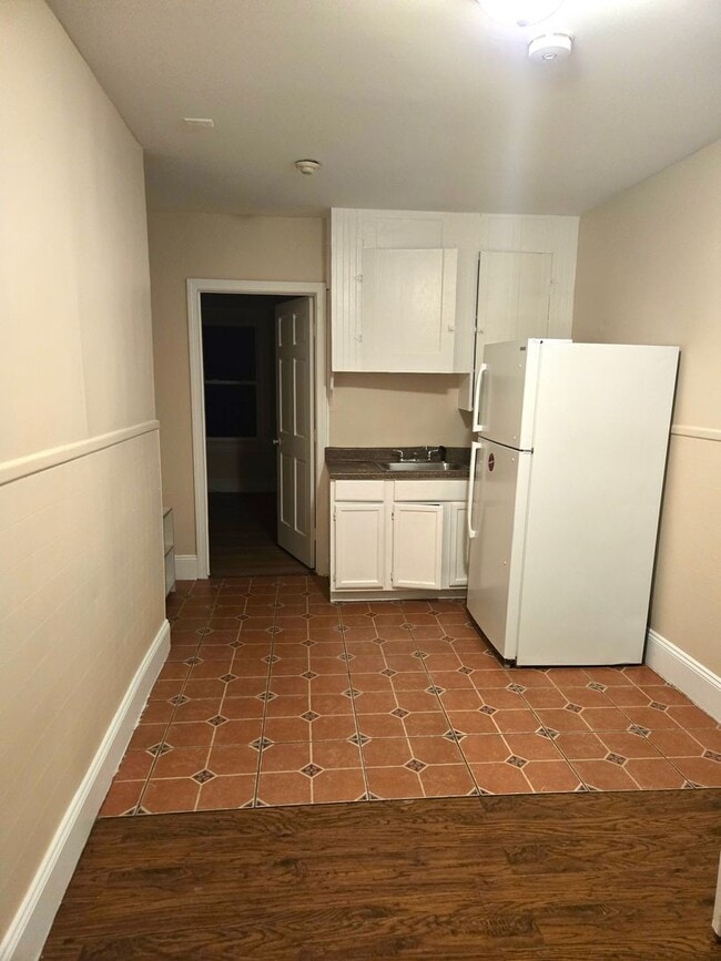 Building Photo - 47 Montgomery St Unit #1M