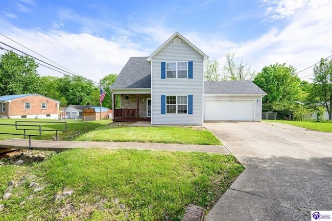 Photo - 806 Edgebrook Dr House