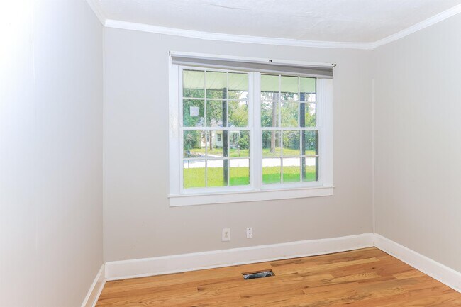 Photo - 3967 Guyton St