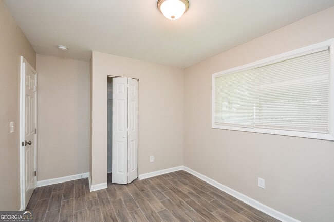 Photo - 1534 Flicker Rd