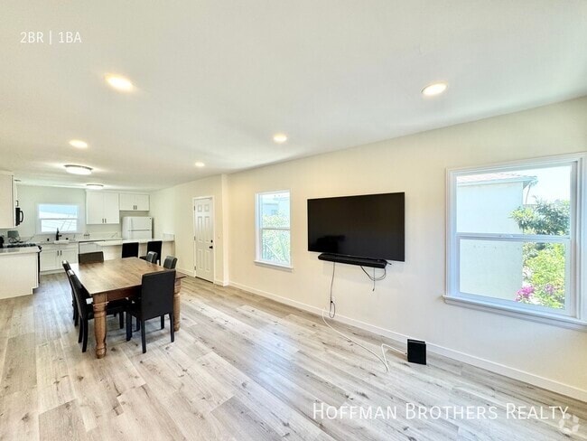 Building Photo - 2015 S Shenandoah St Rental