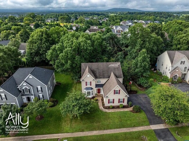 Photo - 362 Grayrock Dr