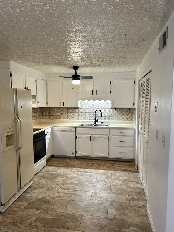 Photo - 3847 Lamarque Ct