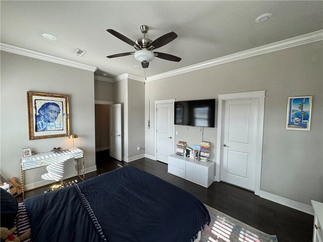 Photo - 1695 Nettleship St