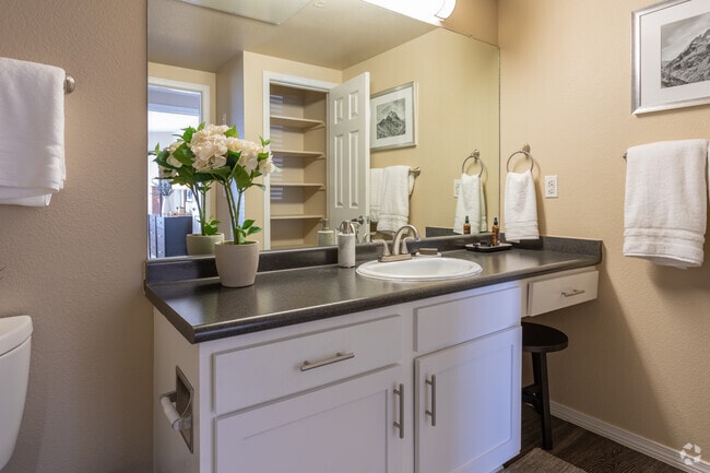 1BR, 1BA - A1 West