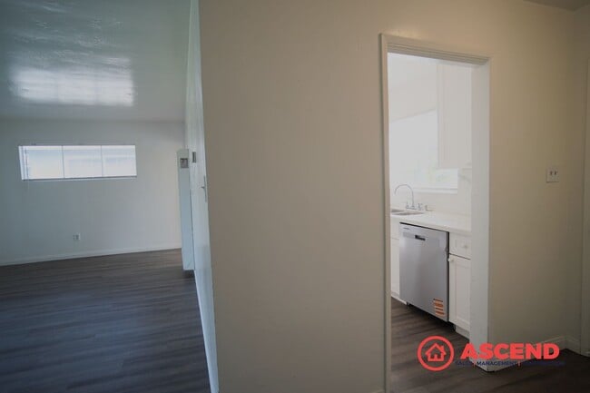 Photo - Charming Home in Central Bakersfield!