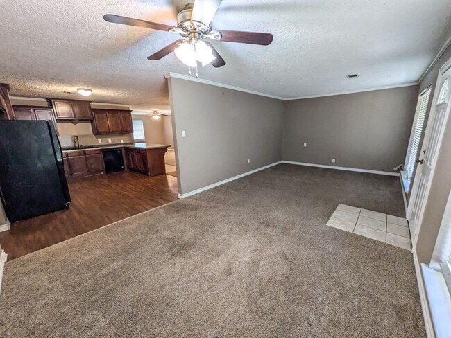 Photo - 2430 Granger Dr