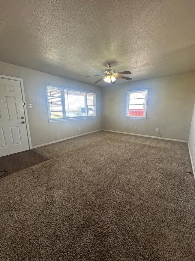 Photo - Spacious 2/1 in Petersburg, TX