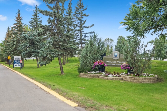 Photo - Parkland Village