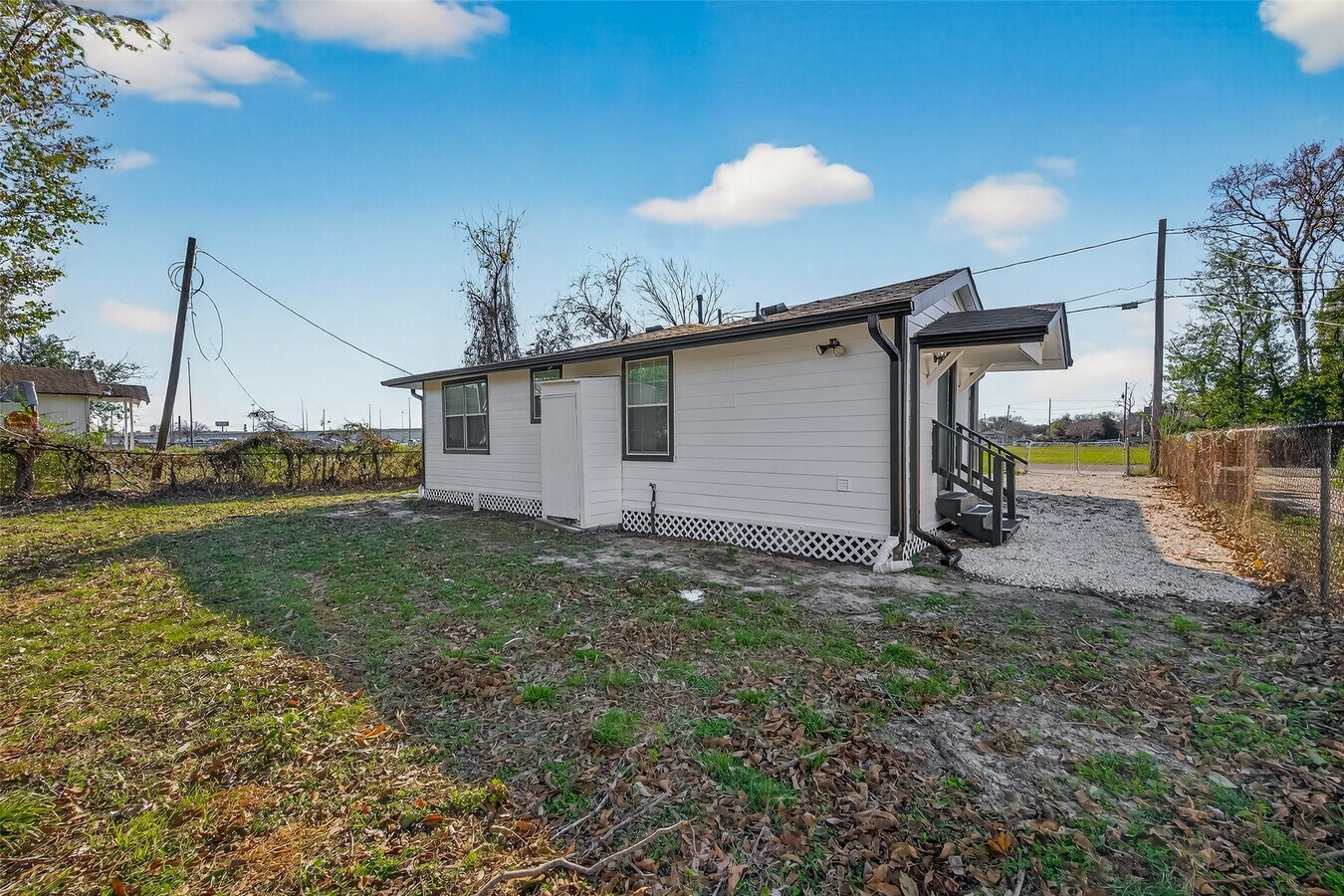 Photo - 754 Prosper St