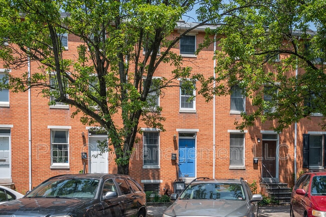 Photo - 2110 E Fairmount Ave