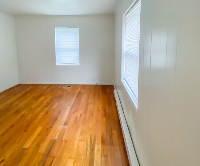 Photo - 3415 Danbury Rd