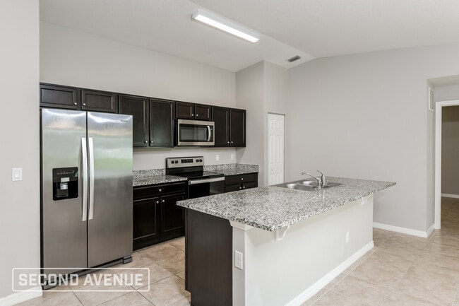 Photo - 1312 Vancouver Ave SE