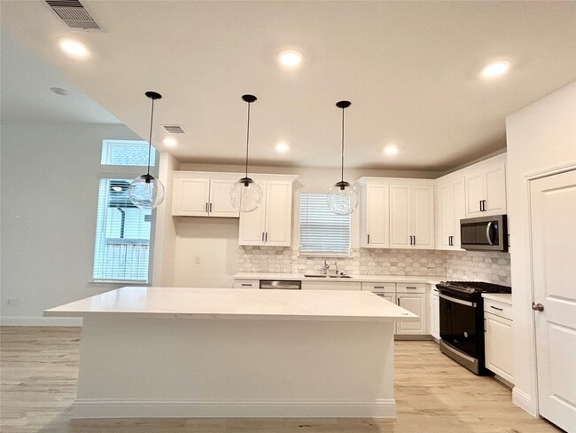 Photo - 15310 Spanish Ranchos Wy