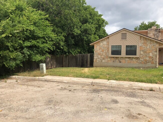 7623 UTSA Boulevard