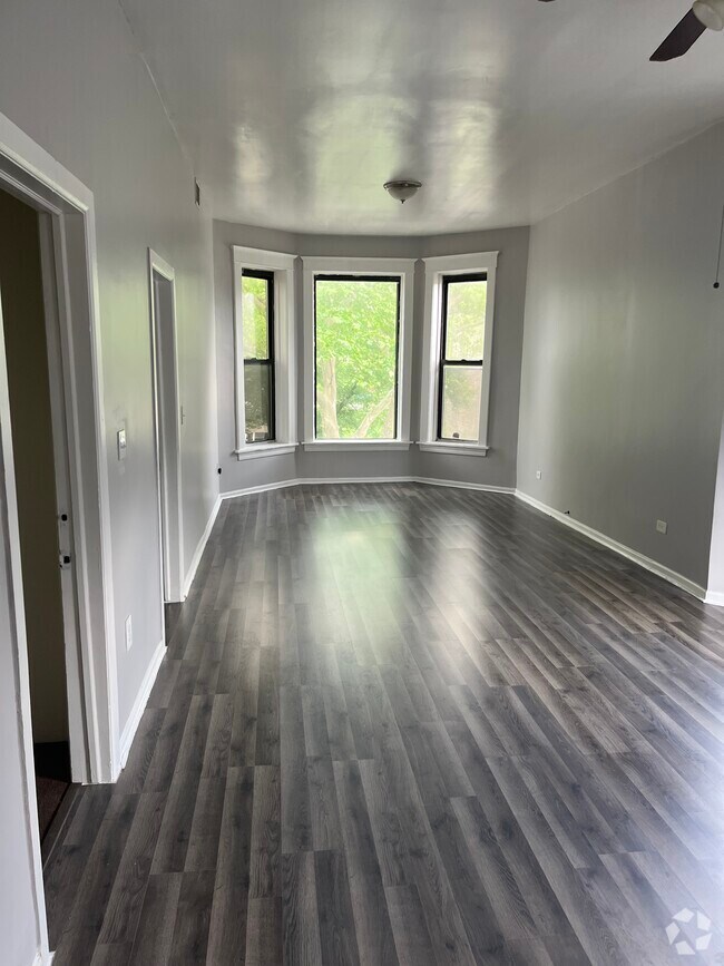 Building Photo - 5834 S Morgan St Unit 2 Rental