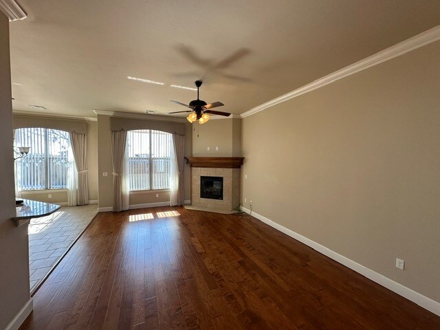 Photo - 640 SW 6th St