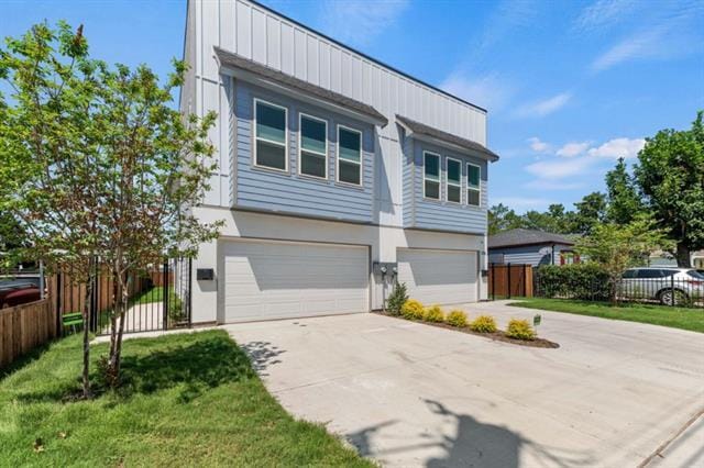 Photo - 2213 Sheridan St