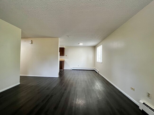 Photo - 527 West St Unit 2