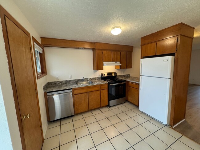 928 SW 11th St Unidad 1030/A/B