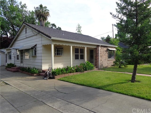 Photo - 464 E 6th Ave